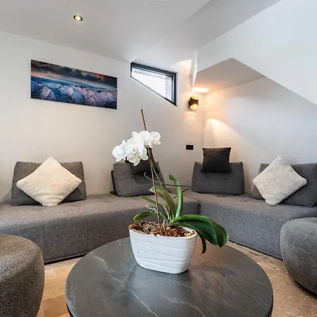Linea Loft - Paradiski Apartmán *